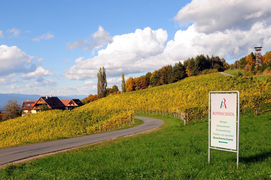 Weingut Winzerzimmer Rothschaedl Leutschach Exterior photo